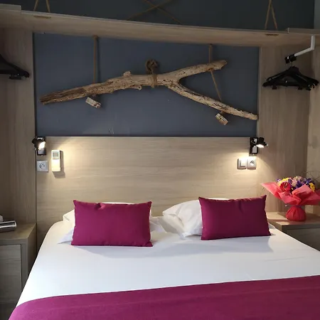 Atoll Hotel Restaurant-3